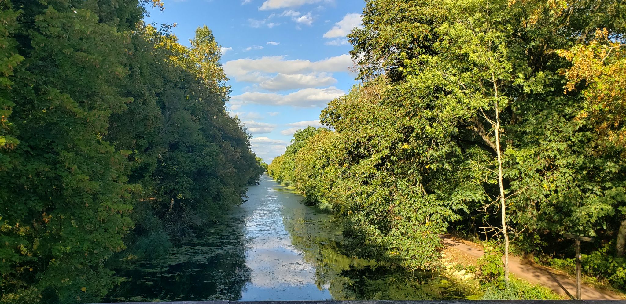 Canal de Jouy