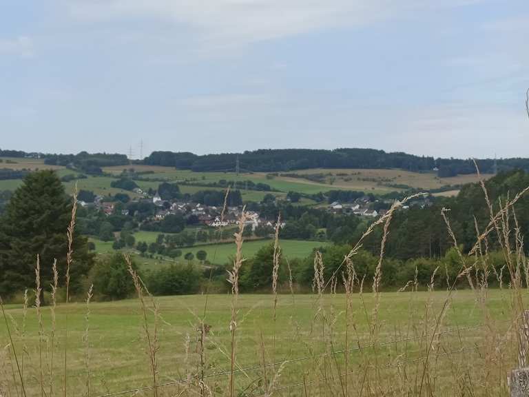 Stadtkyll (RP) - Flohmarkt im historischen Kronenburg - Wirfttal ...