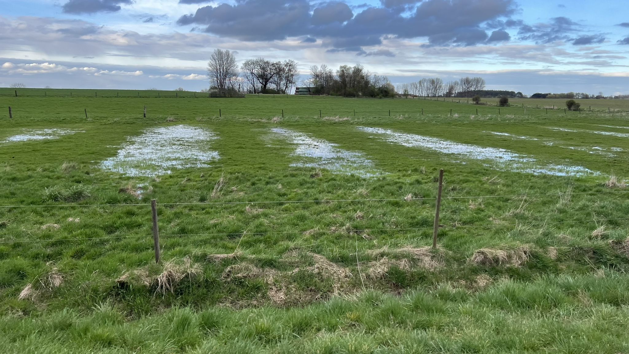 aber irgendwie wird das Wasser nicht weniger.