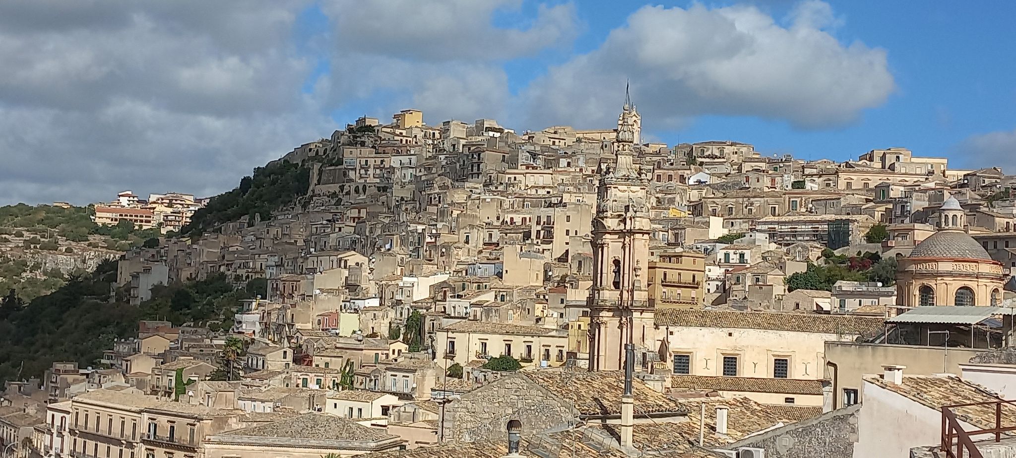 san Giorgio visto dal Castello  dei Conti