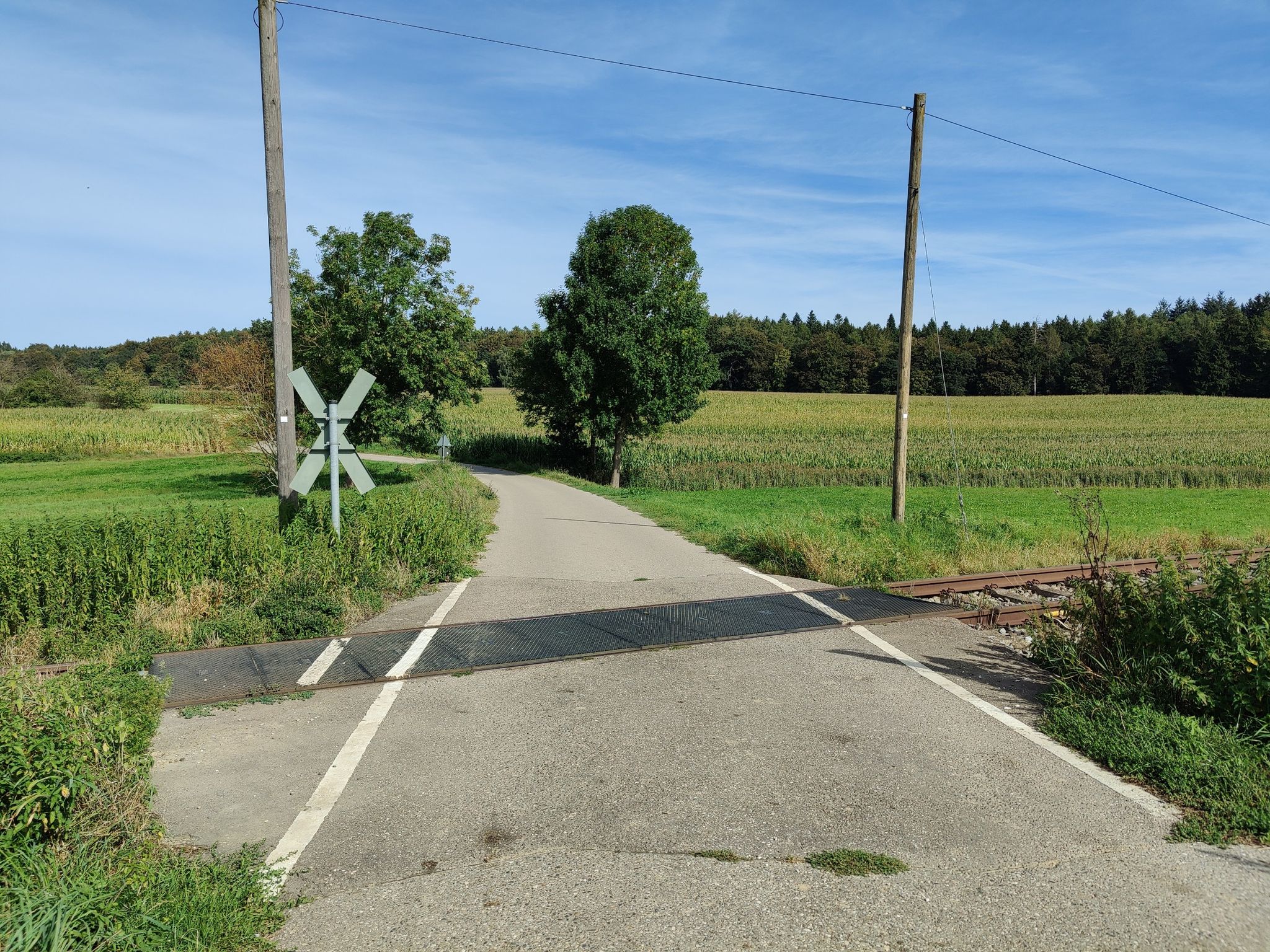 ... links habe ich dann einen Übergang gefunden