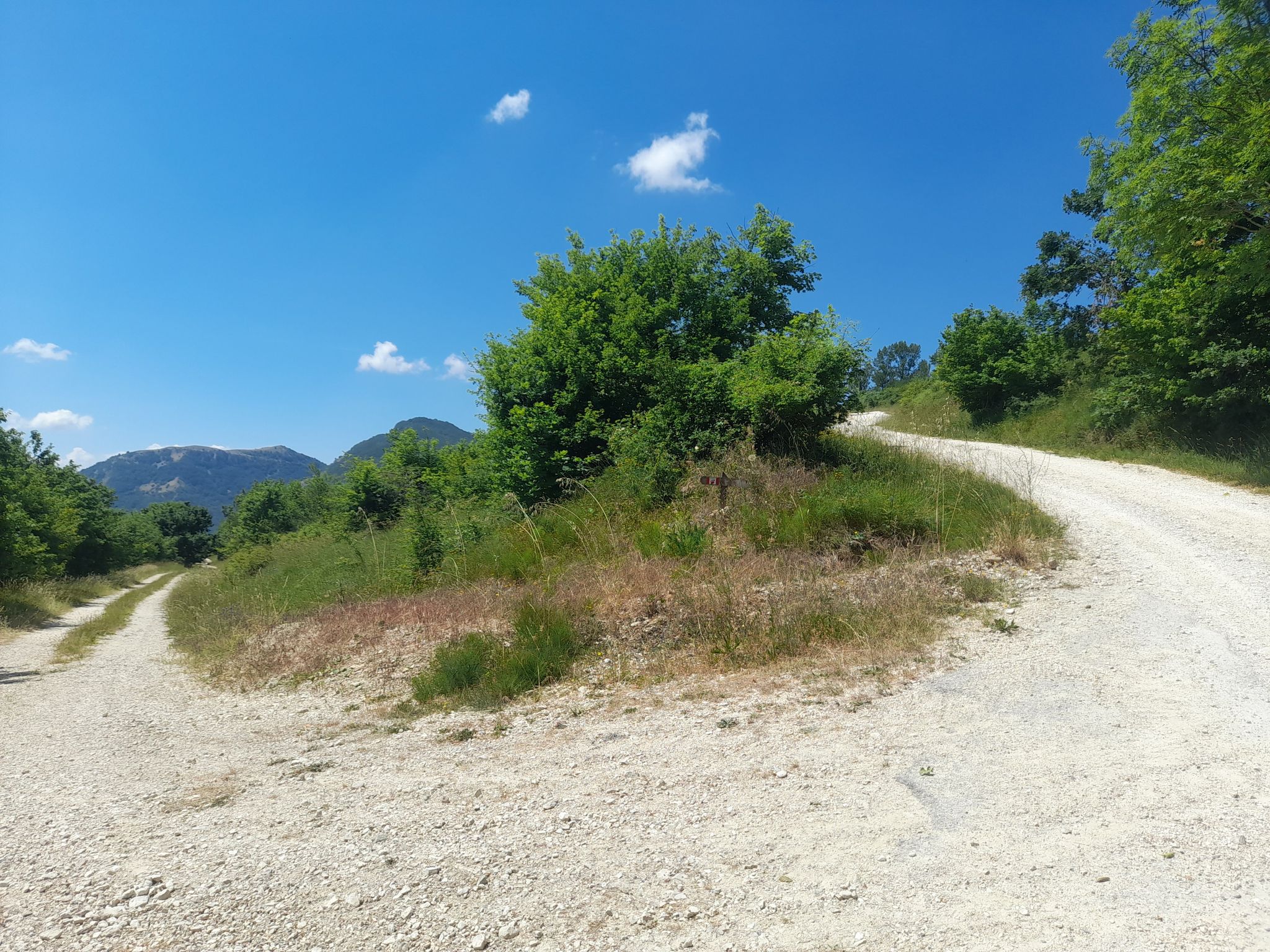 incrocio a destra