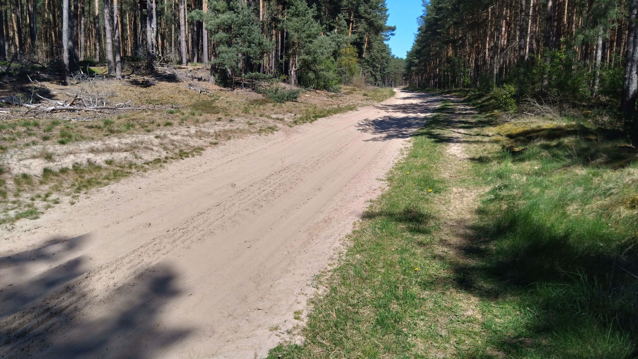 tiefer Sand-Weg