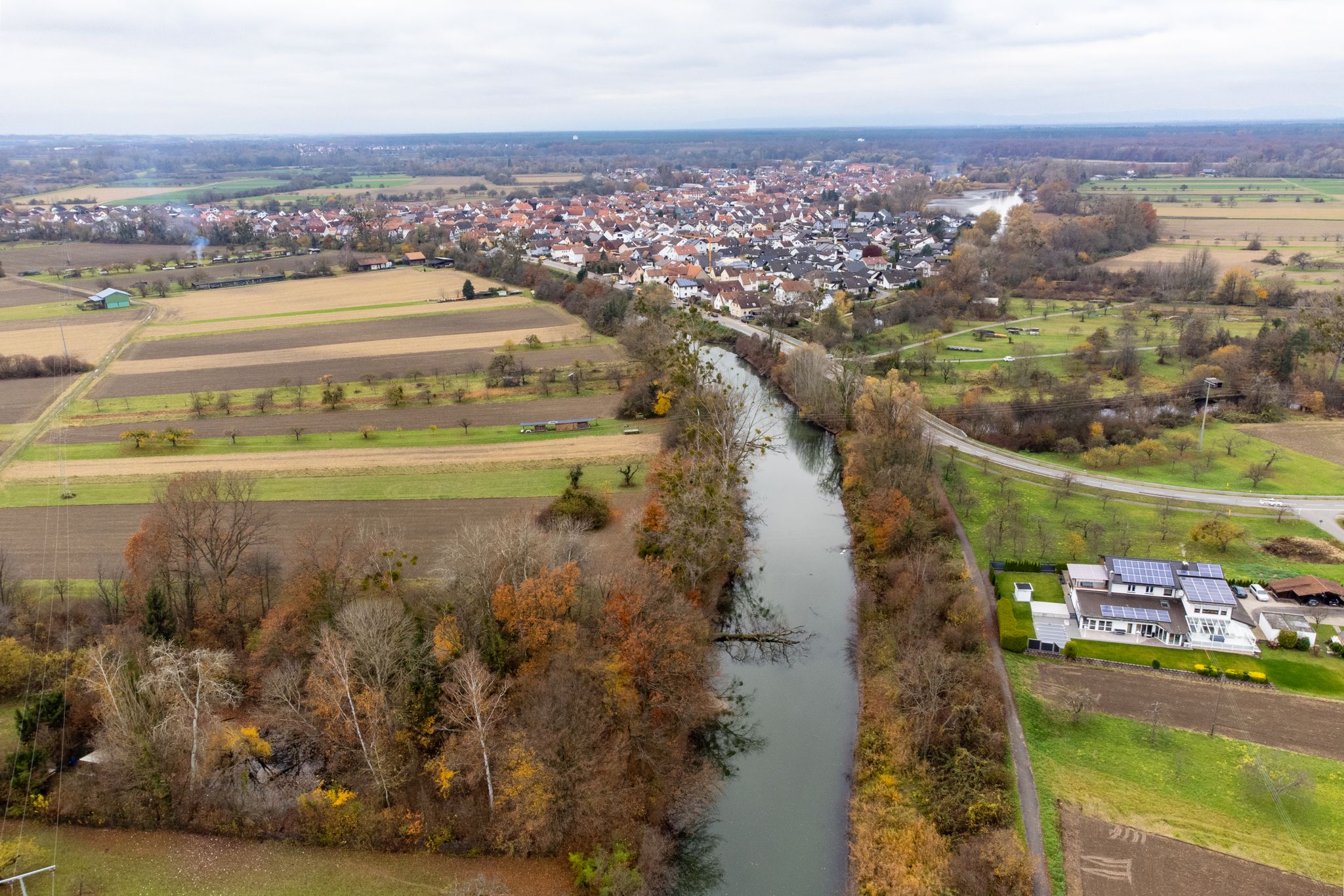 Die Lauter bei Neuburg