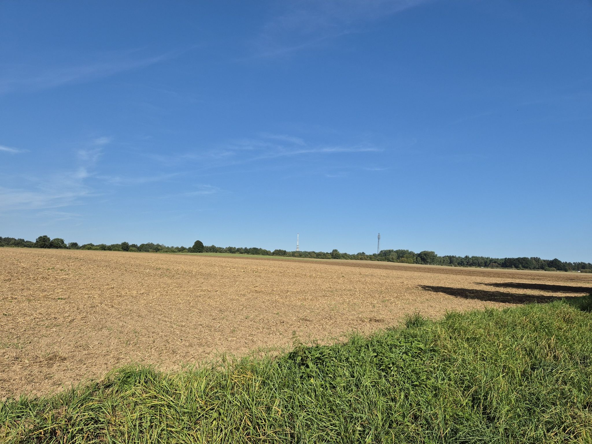 Ausblick von Nenndorf nach Langenrehm herüber!