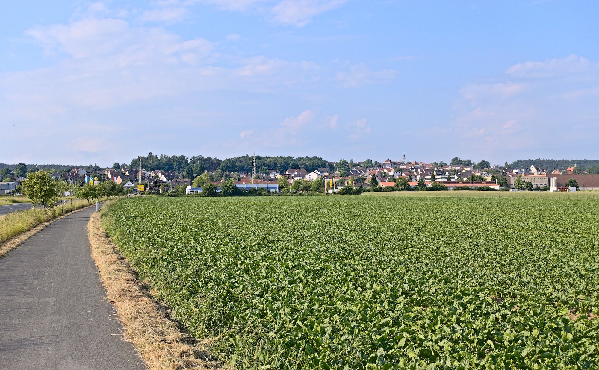 Zufahrt auf Cadolzburg
