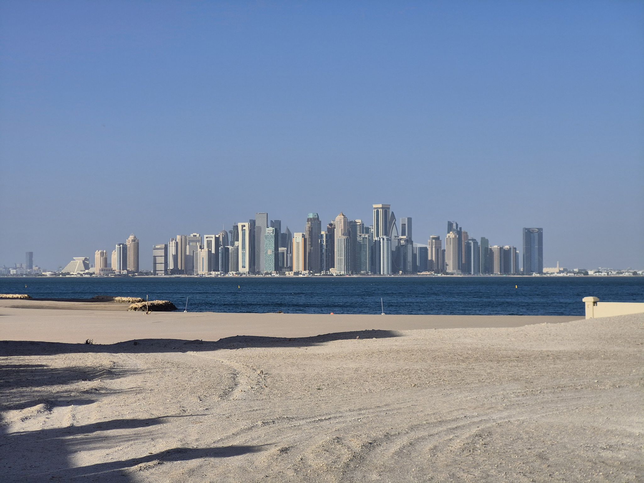 Blick auf West Bay - Doha Skyline