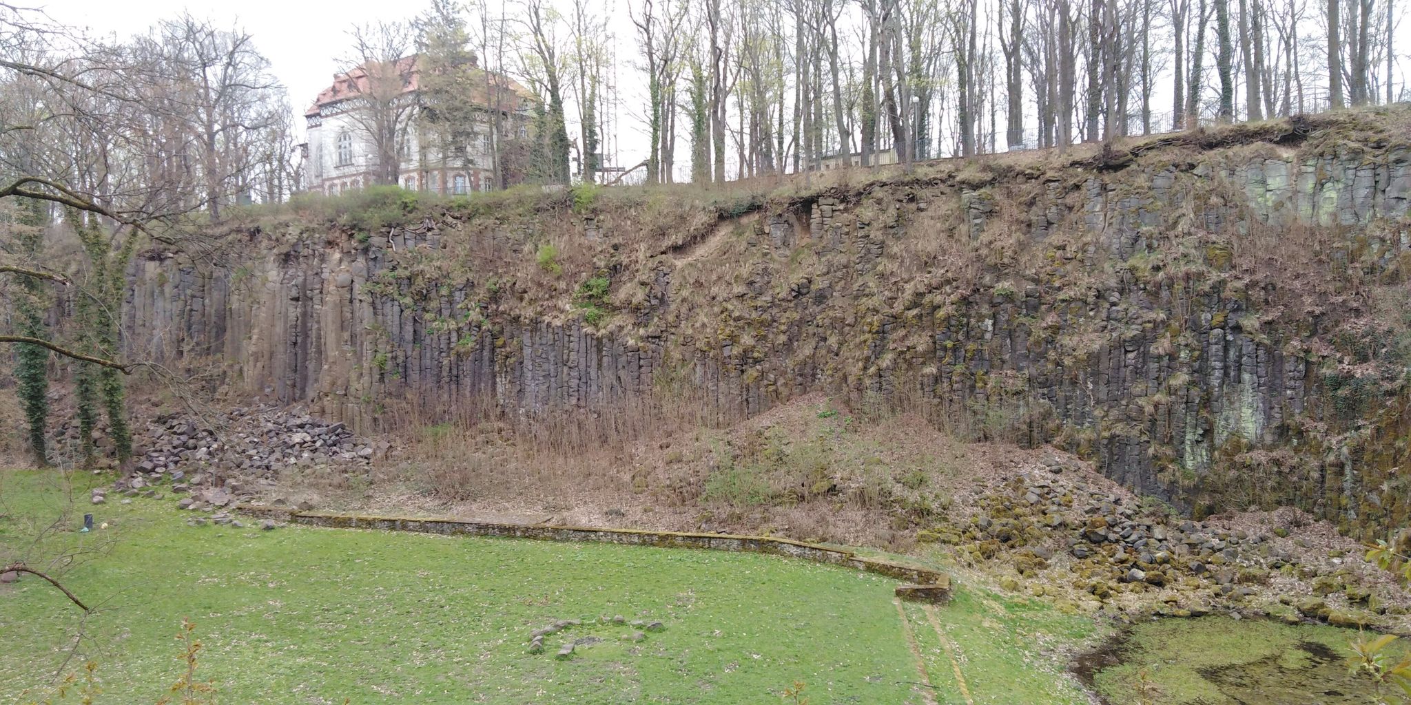 Alter Steinbruch in Luban