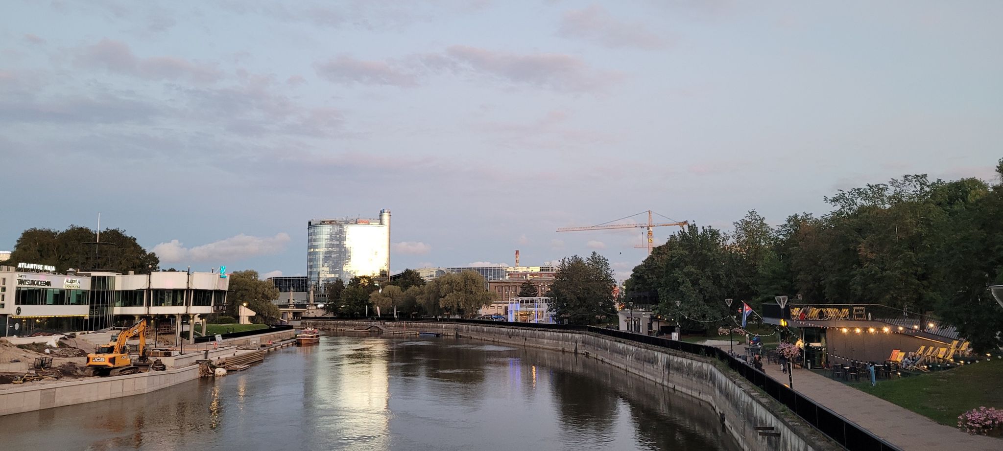 Emajögi, der Fluss durch die Stadt