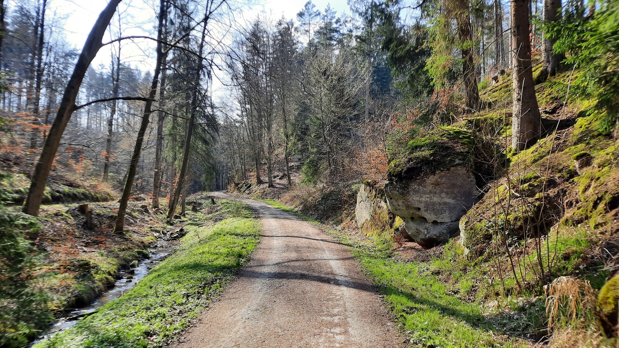 Radweg im Weißwassertal . . .