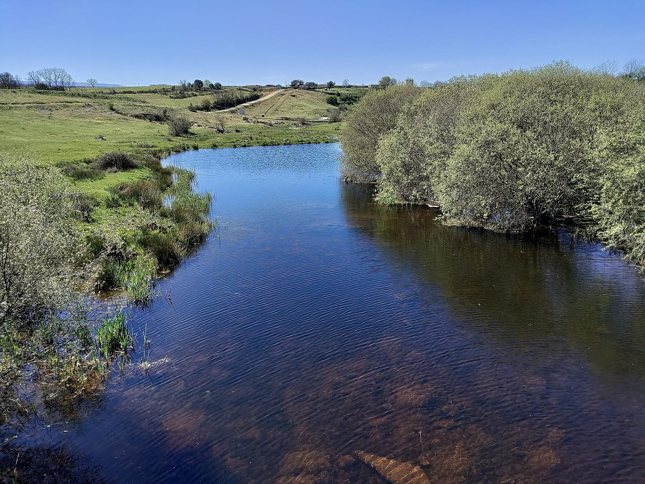 Arroyo Riates. Monleón. Vista hacia el Sureste.