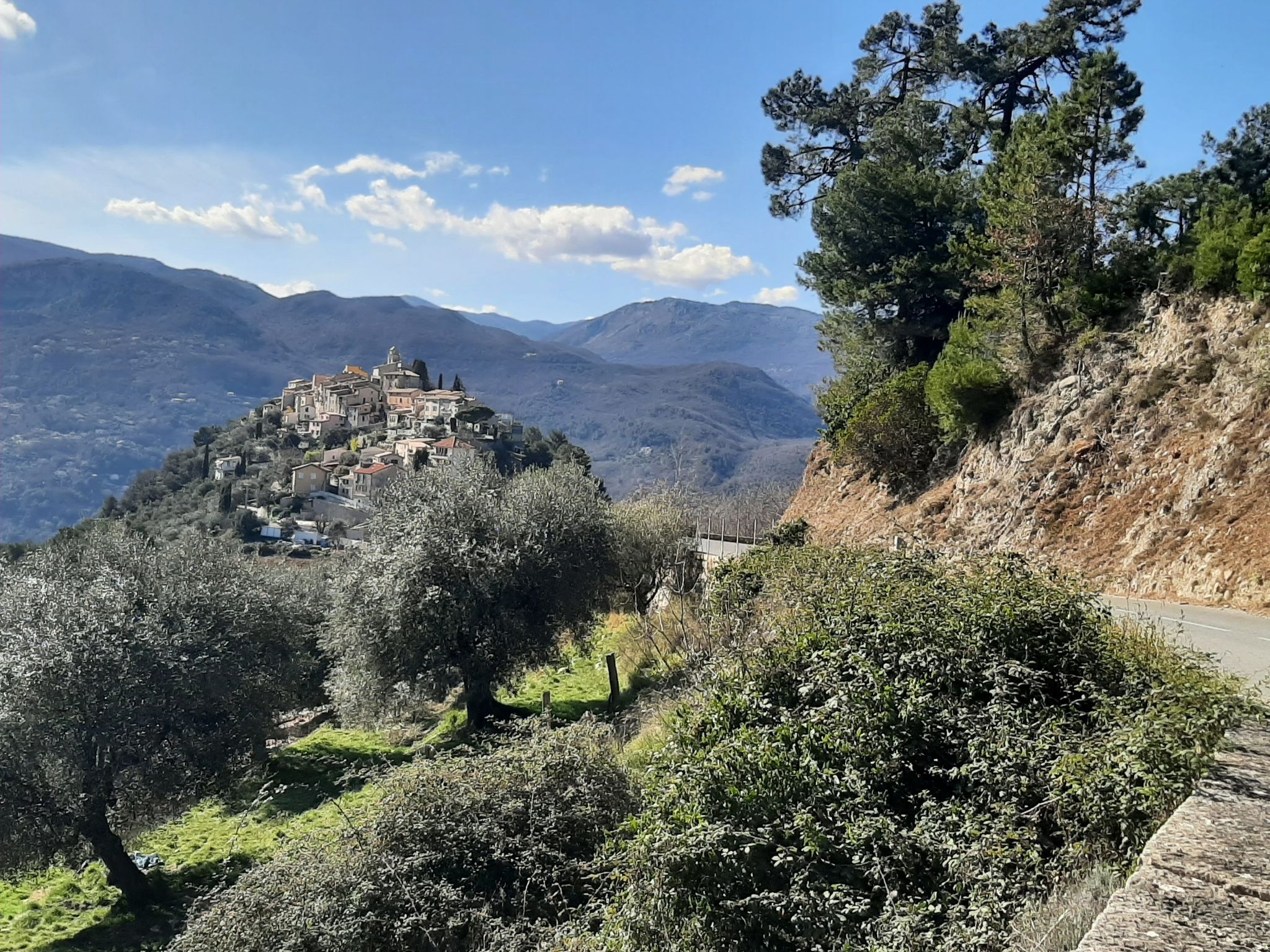 Descente sur Roquette sur Var