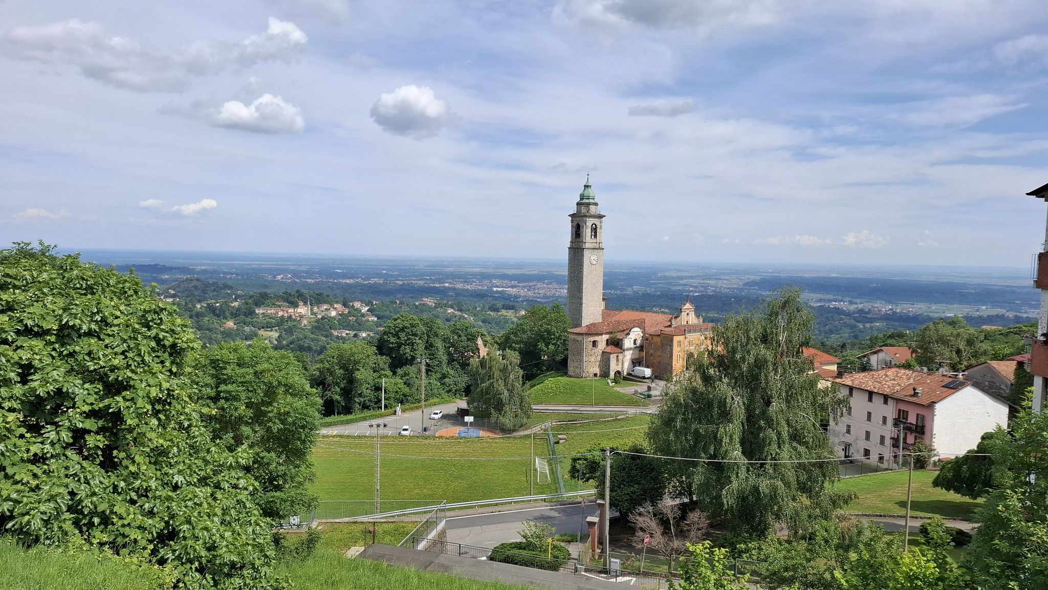 Pettinengo: la chiesa parrocchiale.