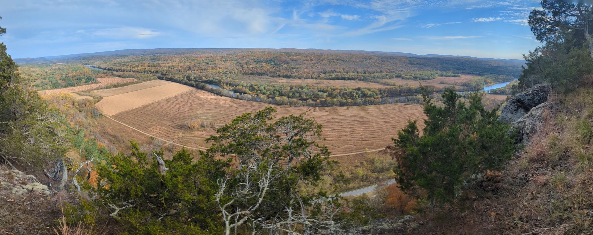 Panoramic view of a wide valley with fields, river, and autumn trees. - Hackers Falls and Cliff Trail Loop