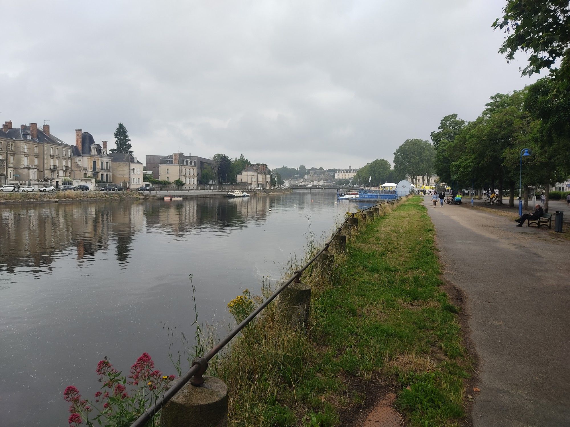 Laval, bord de Mayenne