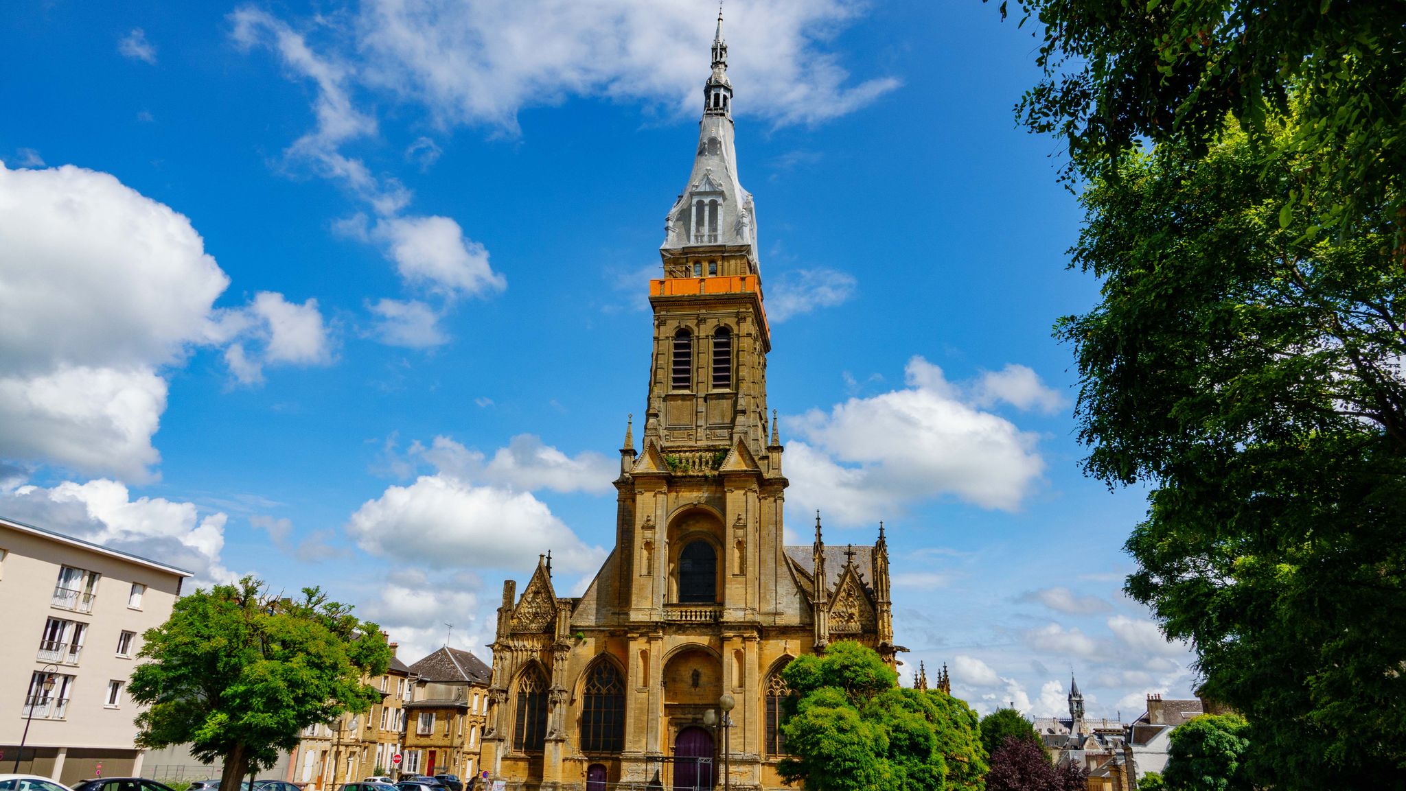 Basilique Notre-Dame d'Espérance