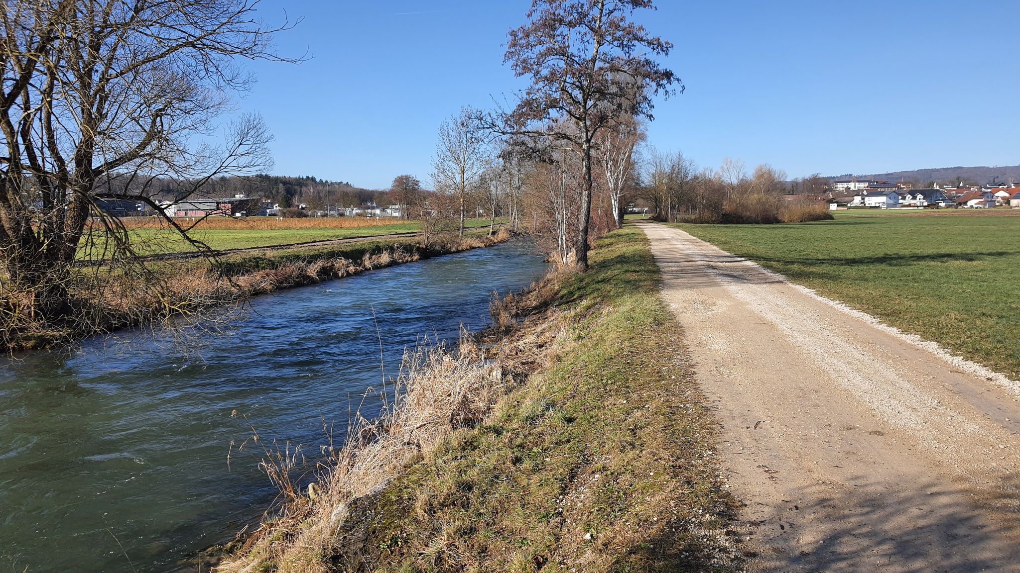 Aach bei Volkertshausen