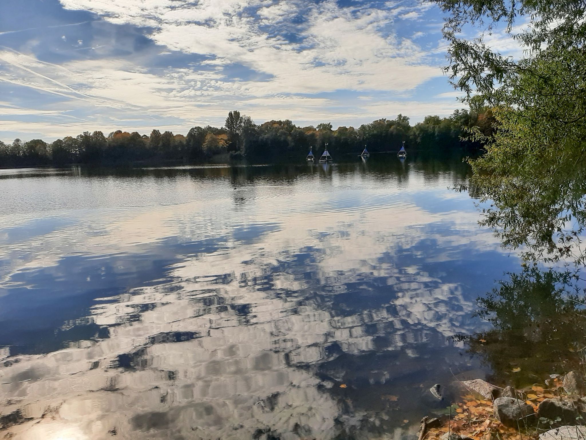 Wolkenspiel am Waidsee in Weinheim