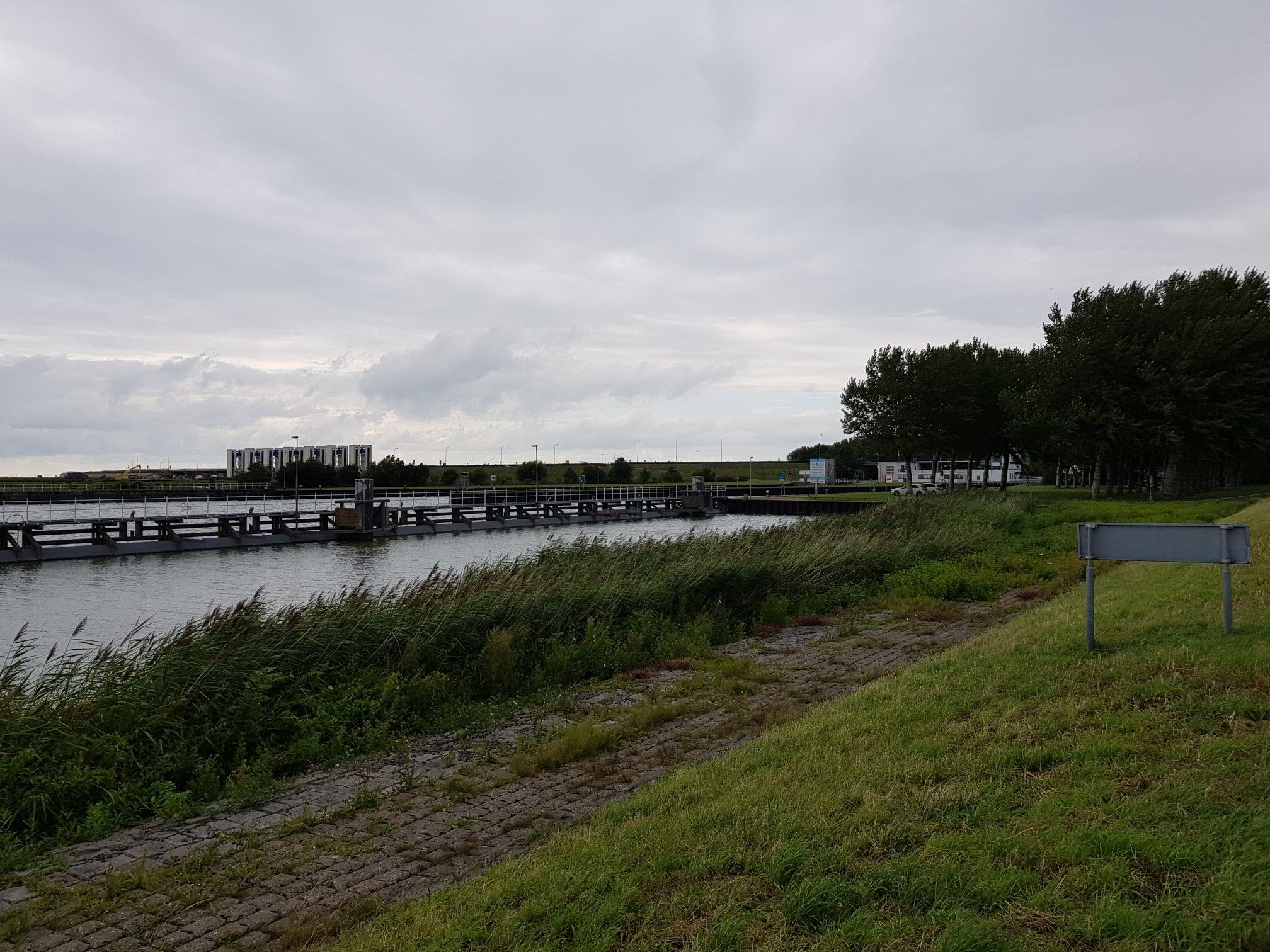 Schleuse vom Markermeer zum Ijselmeer