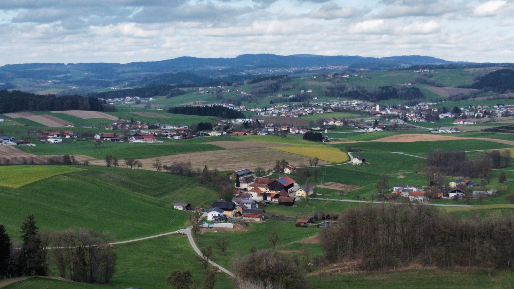 Steinbruck dahinter Raab