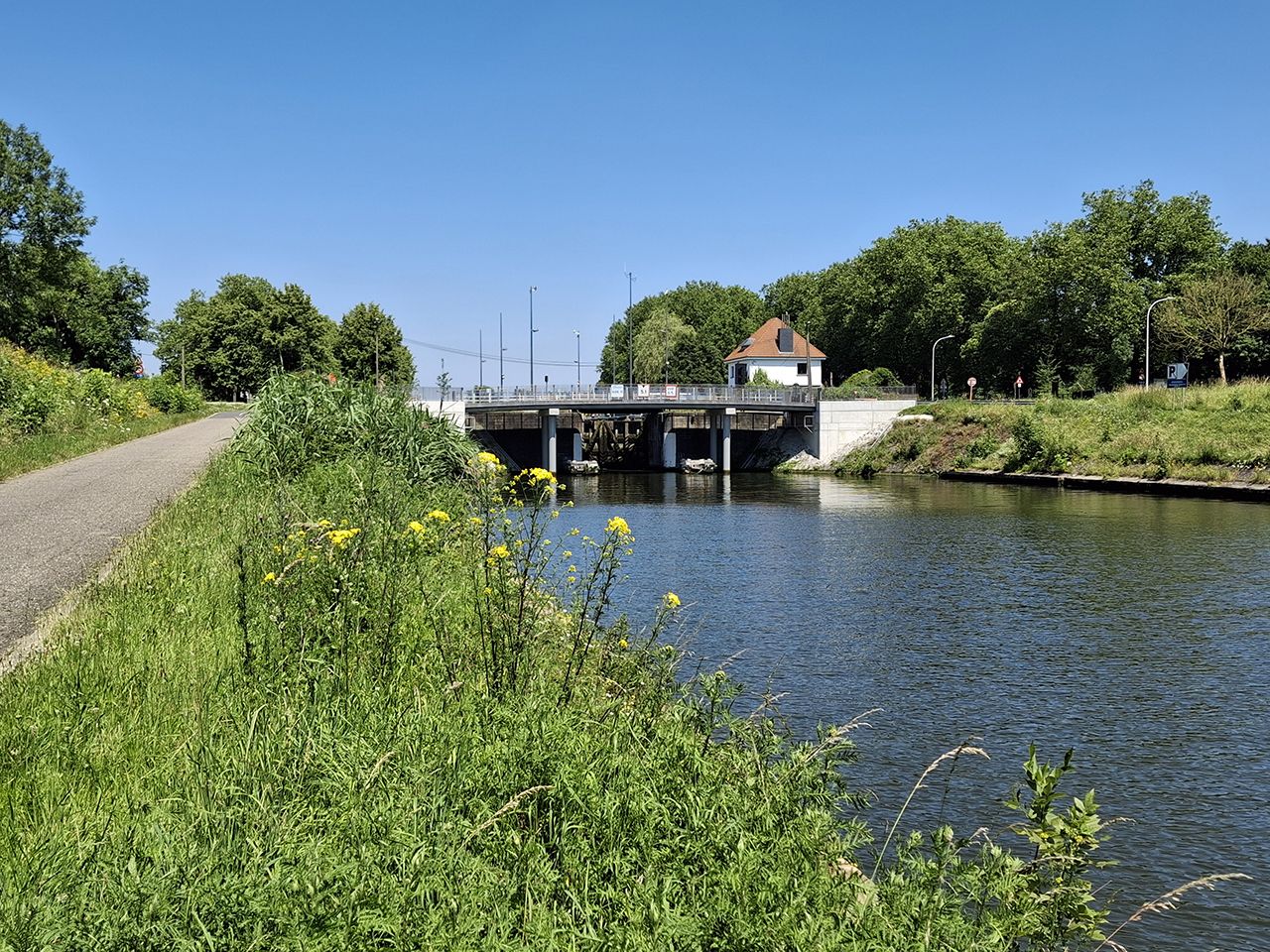 Kanaal Schoten-Dessel (Sluis 10) Schoten