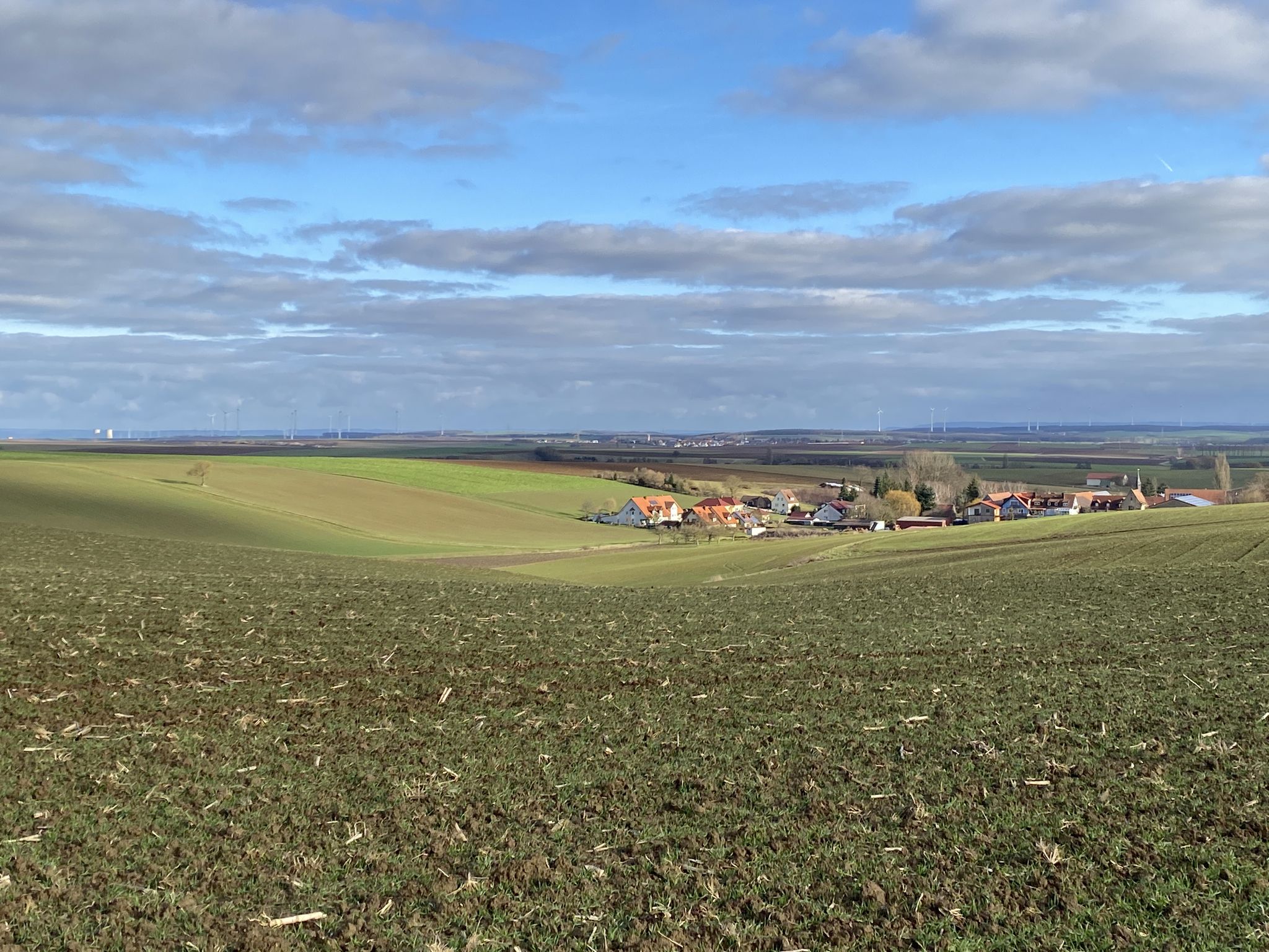 Wolken- und Sonnenspiel