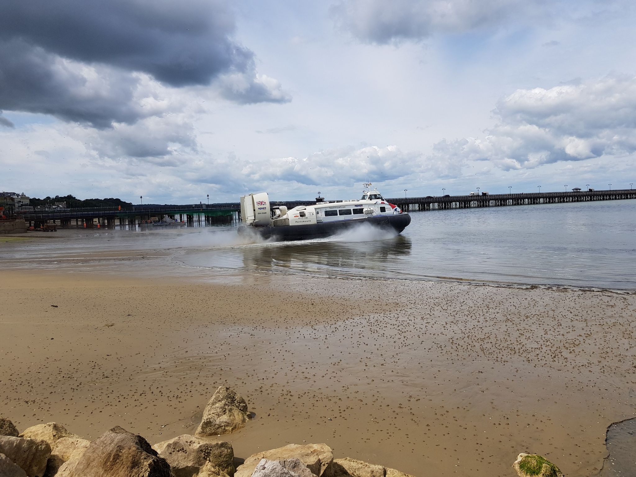 Ryde to Pompey Hovercraft