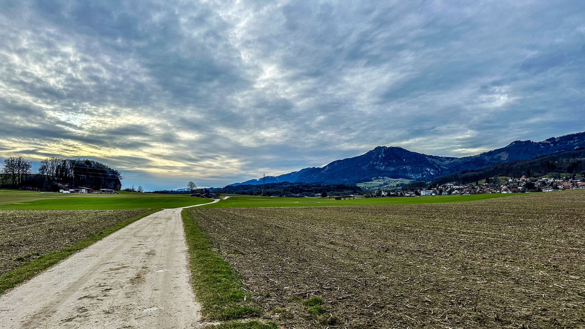 ...Solothurner Hausberg voraus...