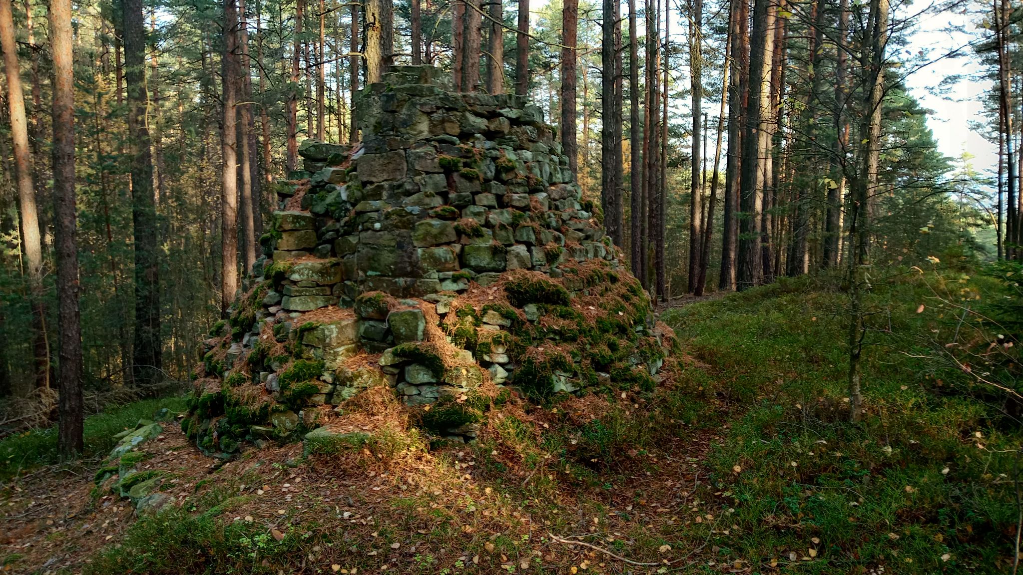 Wer kennt dieses Denkmal?