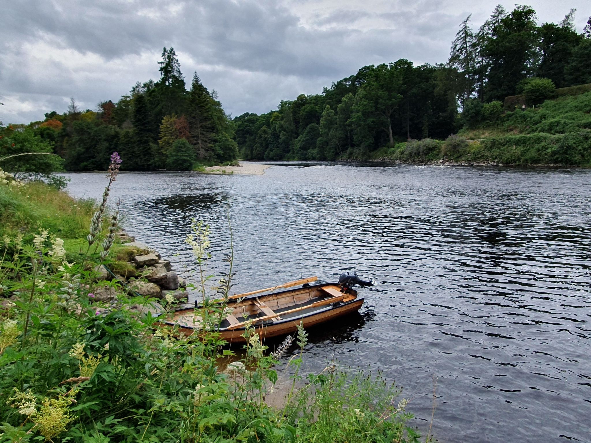River tay