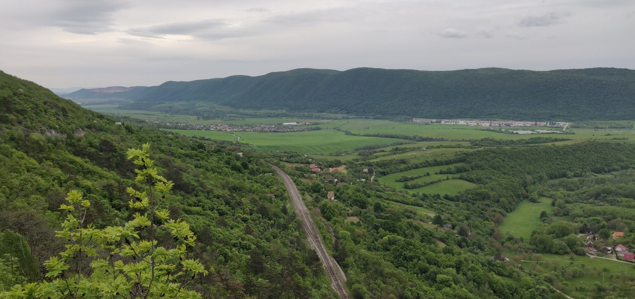 View over Turnianska kotlina from Soroška