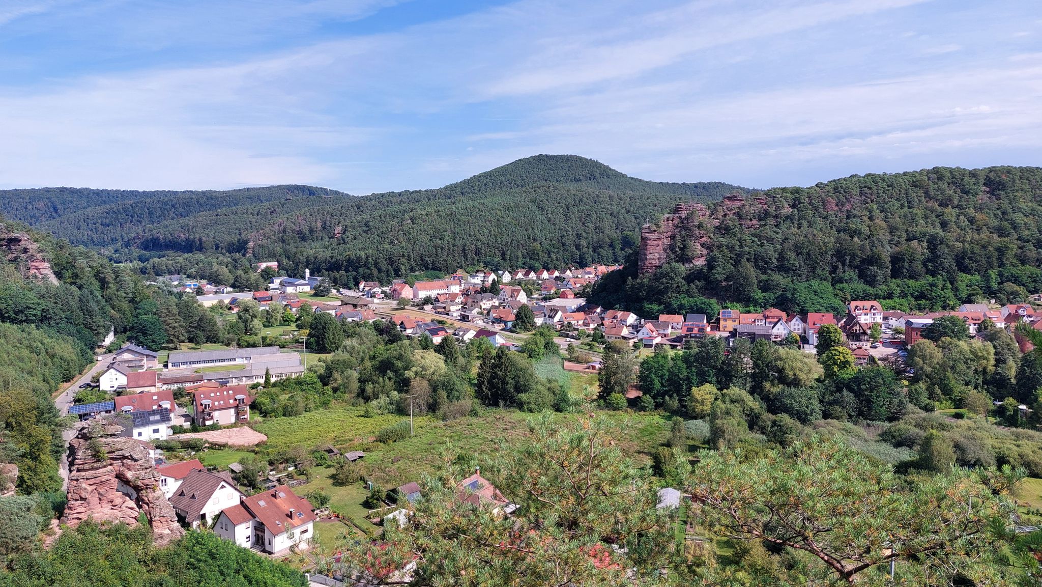 "Jungfernsprung" und "Schillerfelsen"