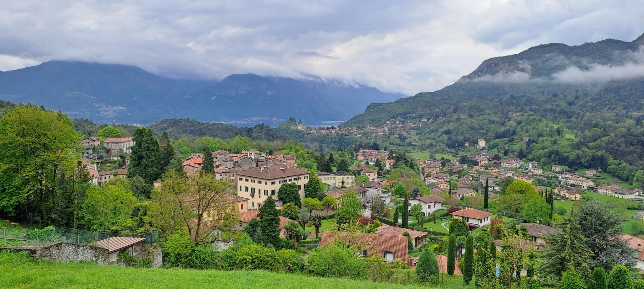 panorama verso Codogna e lago