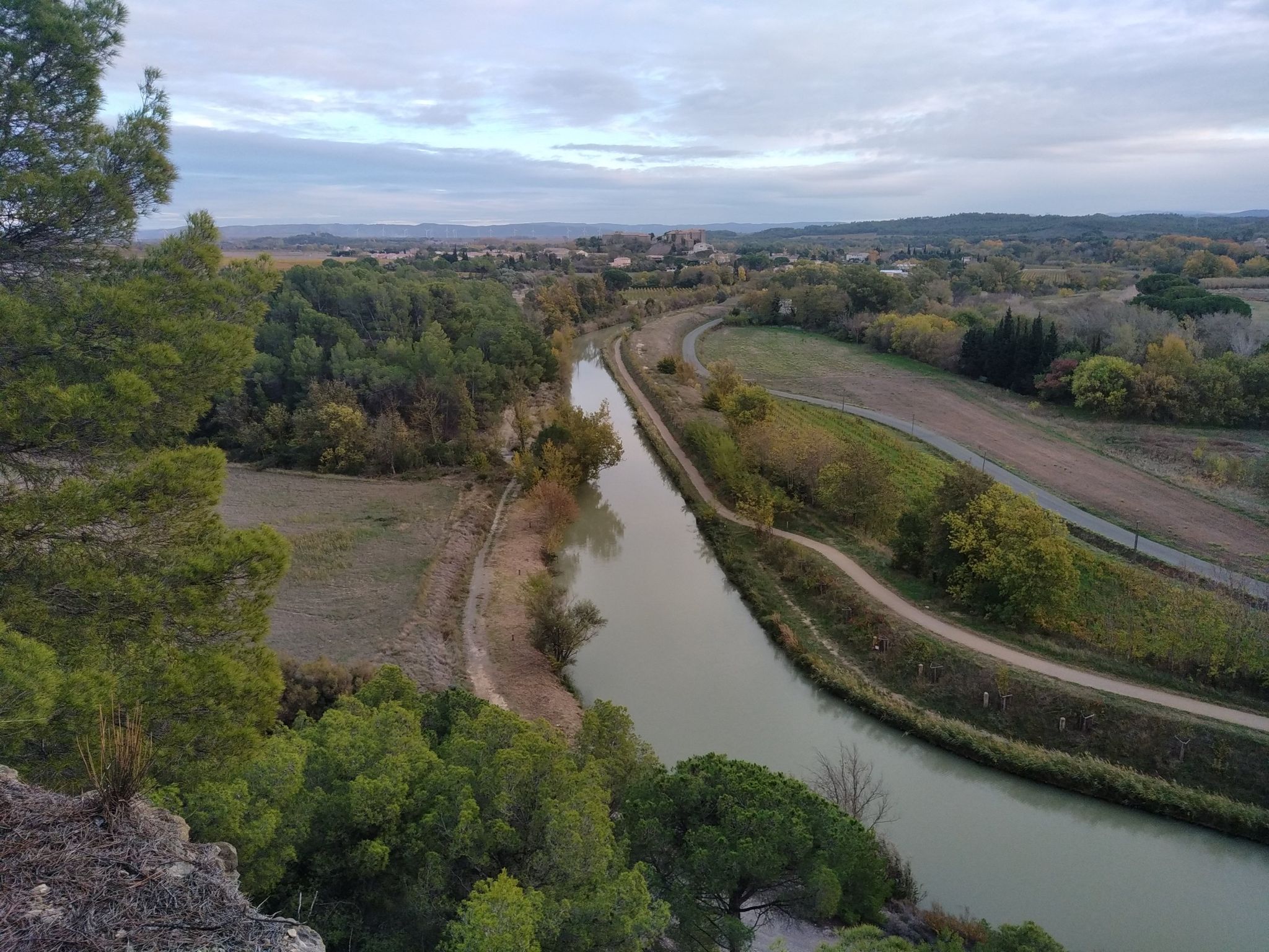 Point de vue sur le canal du midi