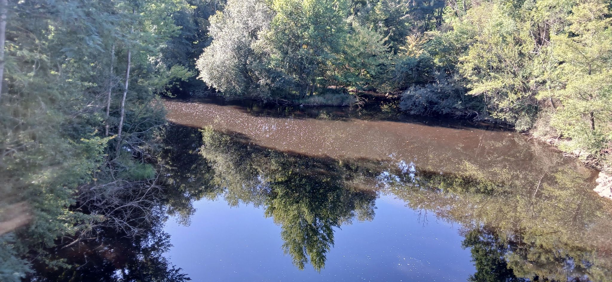 Passerelle St Jean, vuer sur le Cher.