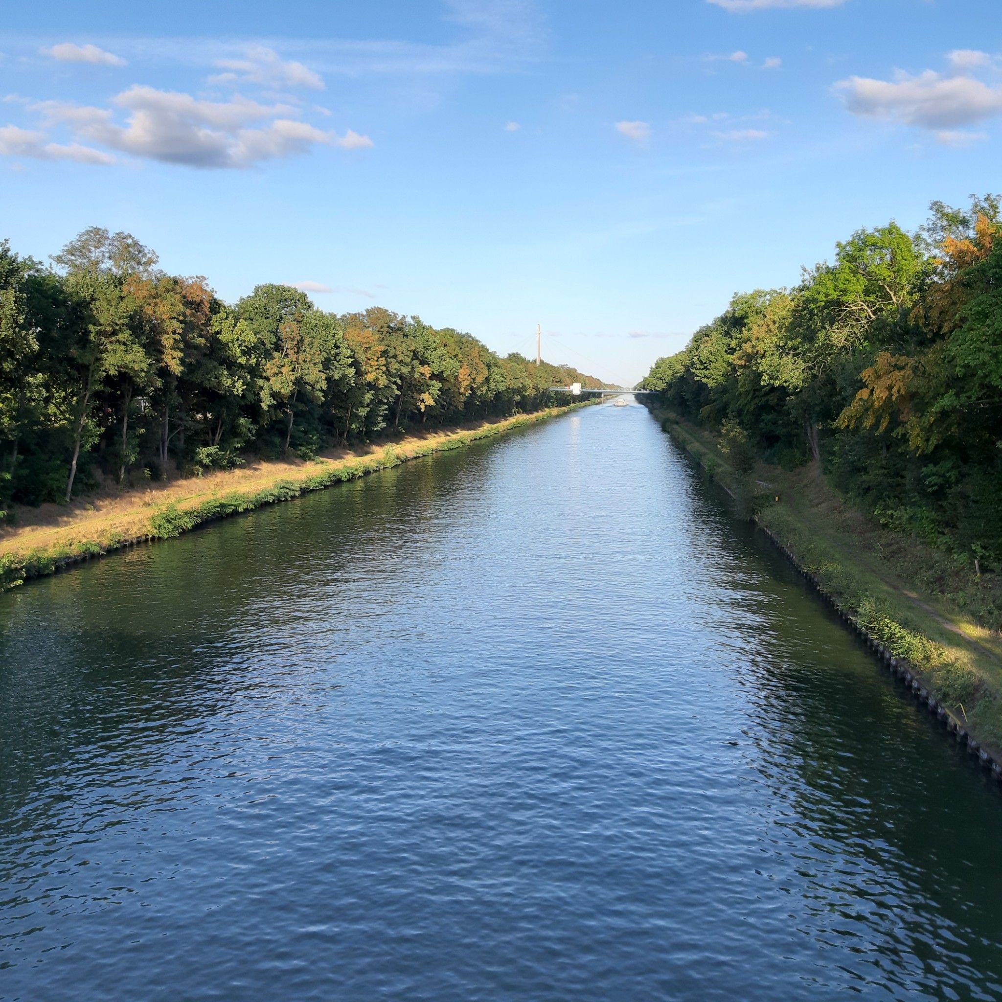 Blick auf den Mittellandkanal