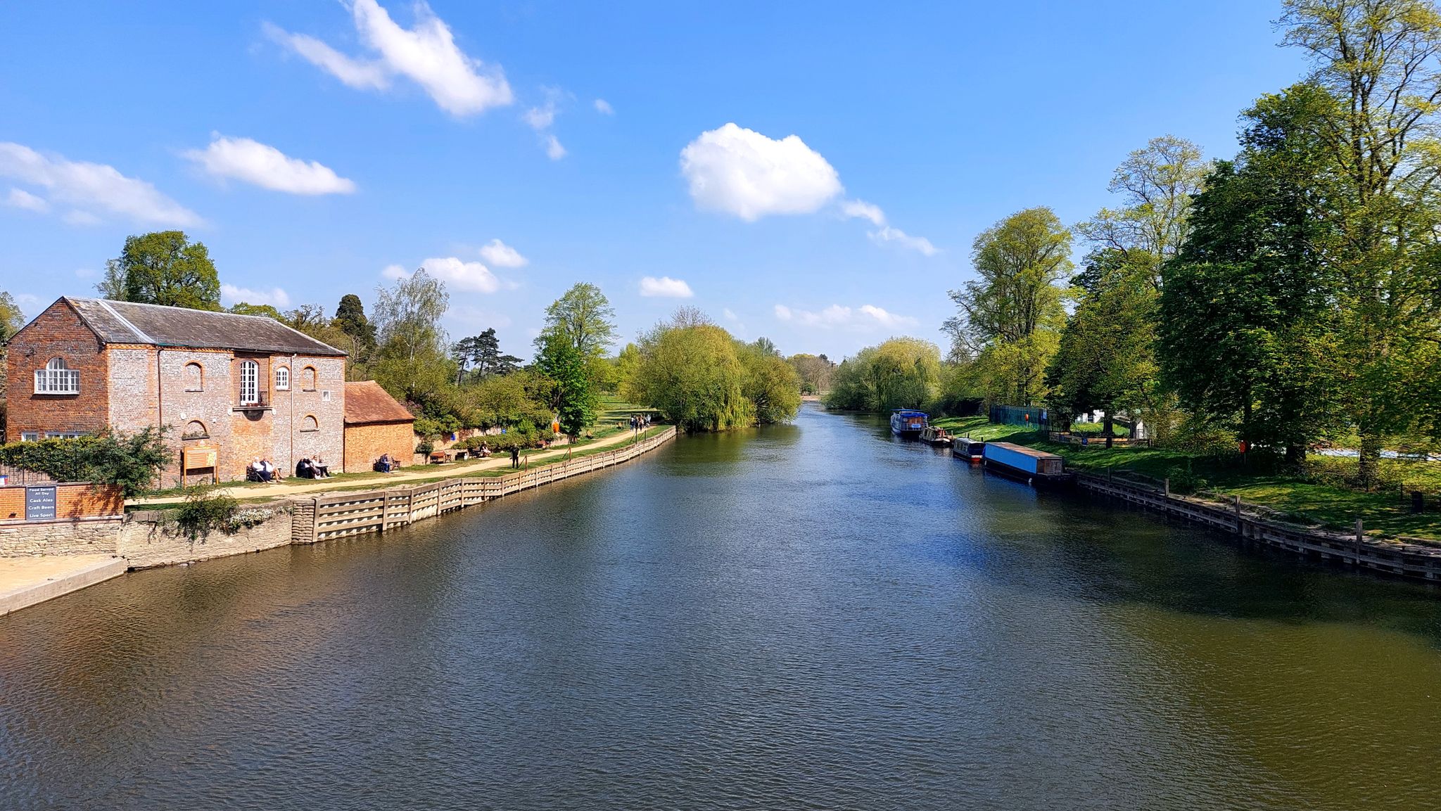 Links der Thamespath