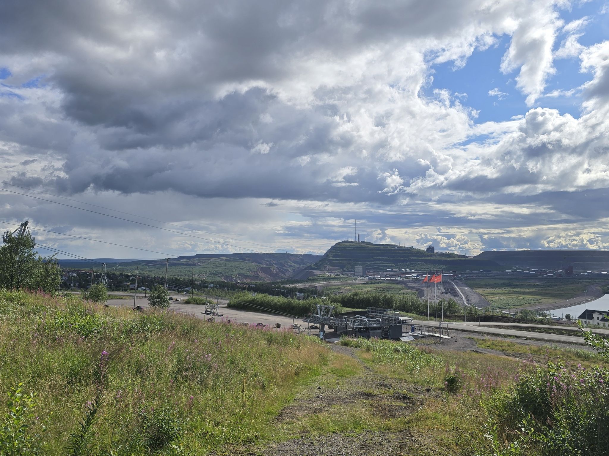 het gat in de berg waardoor Kiruna verzakt