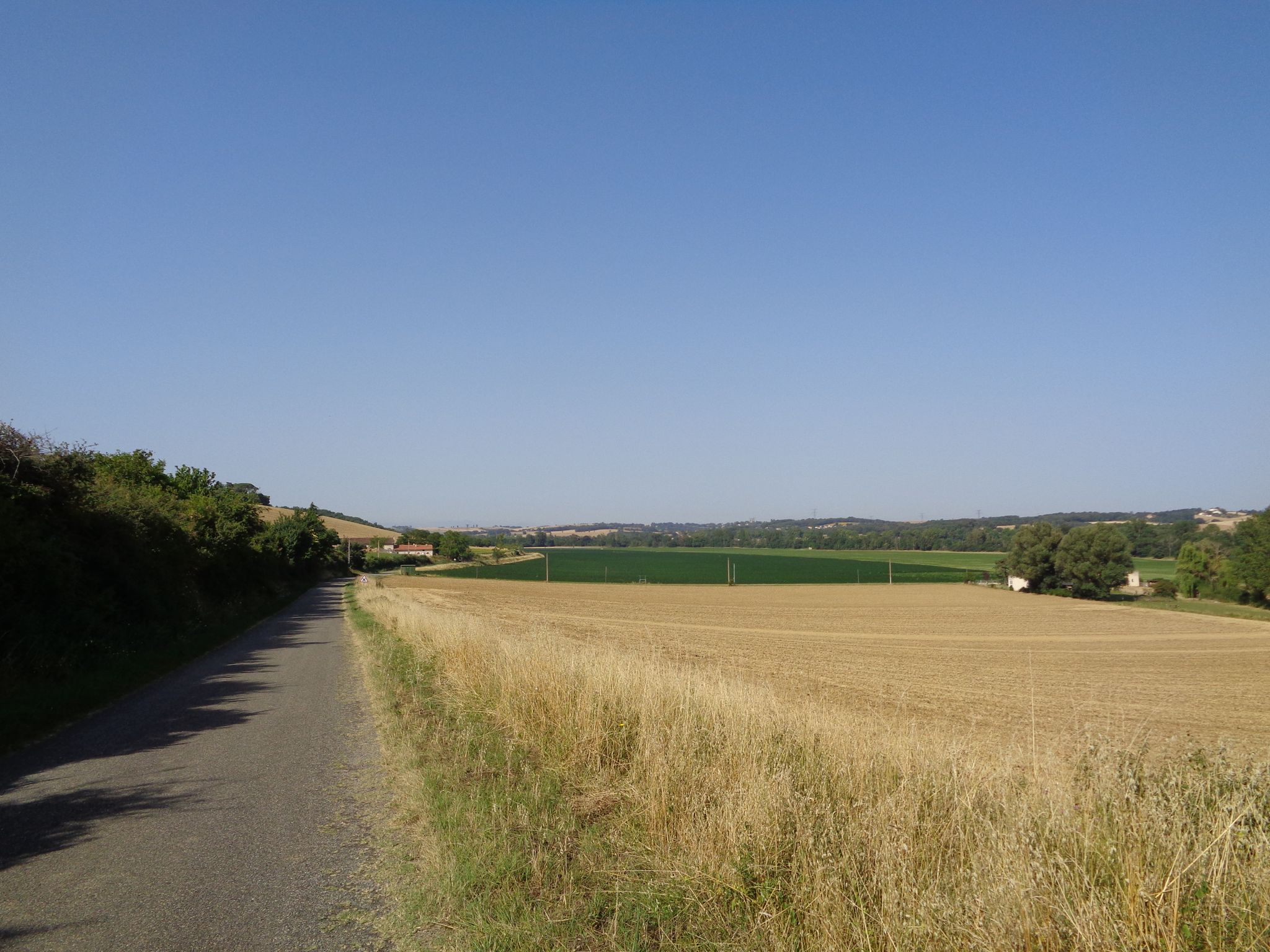 Just left Beaumont sur Lèze, mainly following the D74. Just one of my favorite local tracks towards St Ybar.