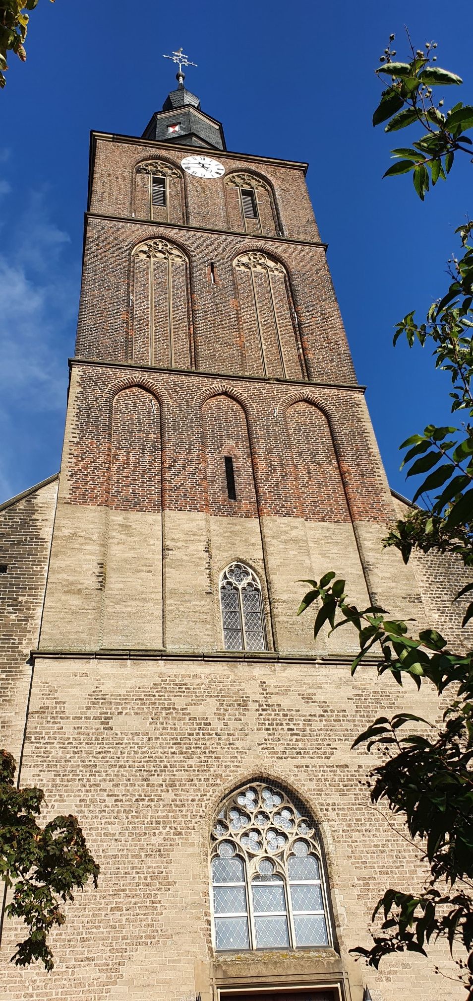 Dionysiuskirche