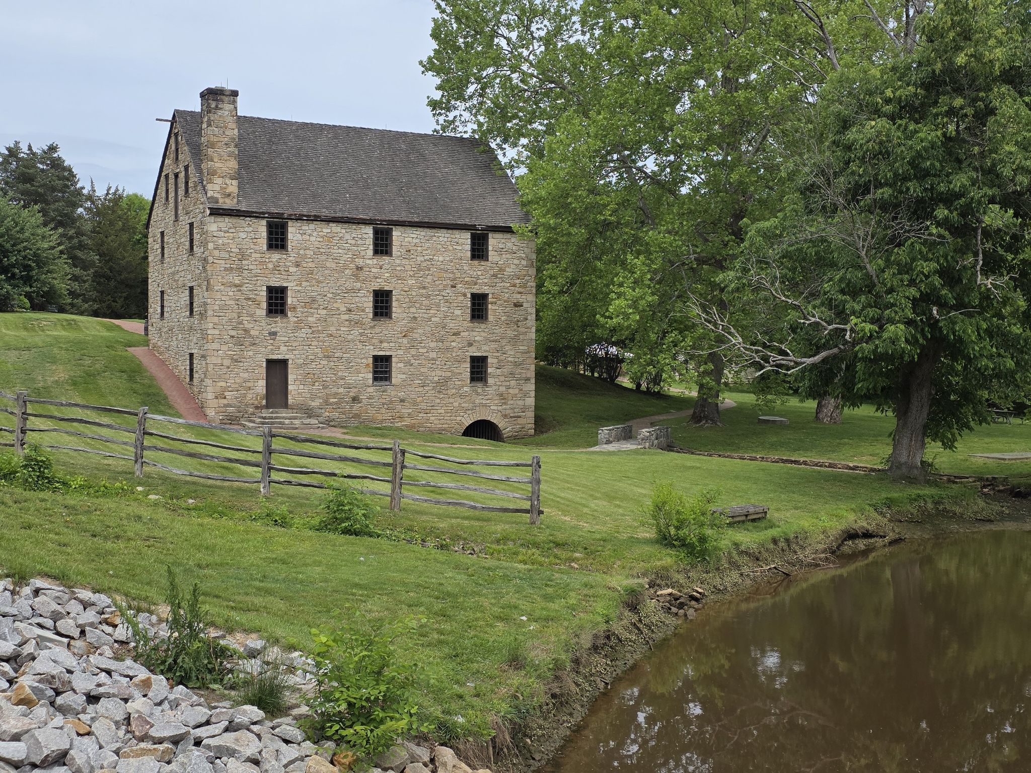 George Washington Distillery