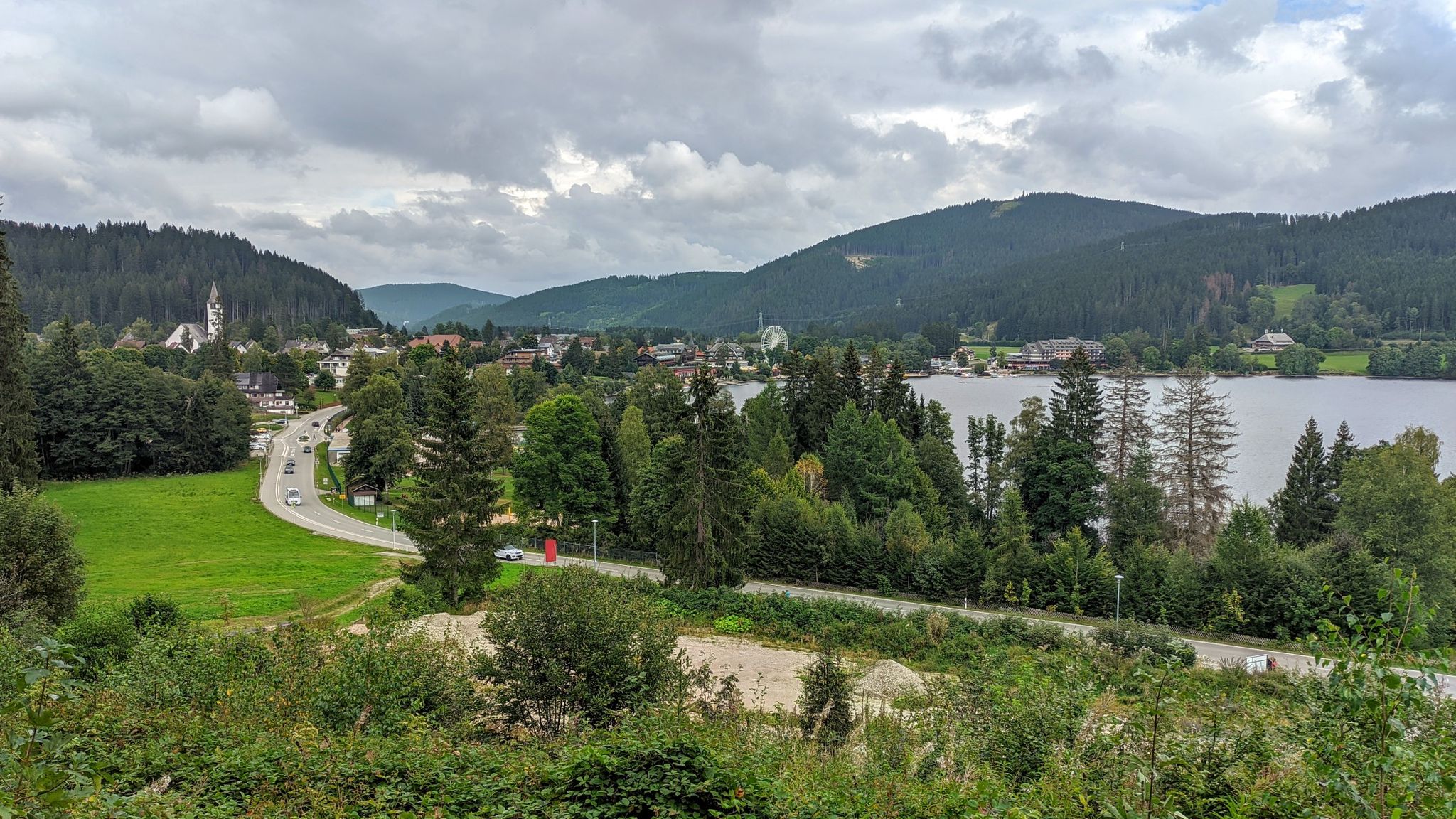 Blick zurück nach Titisee
