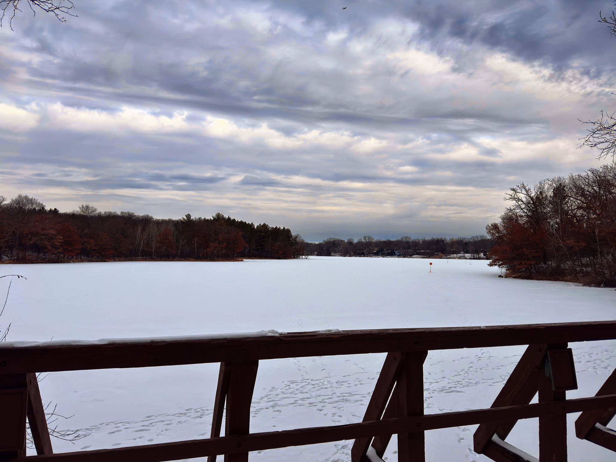 Alimagnet Lake
