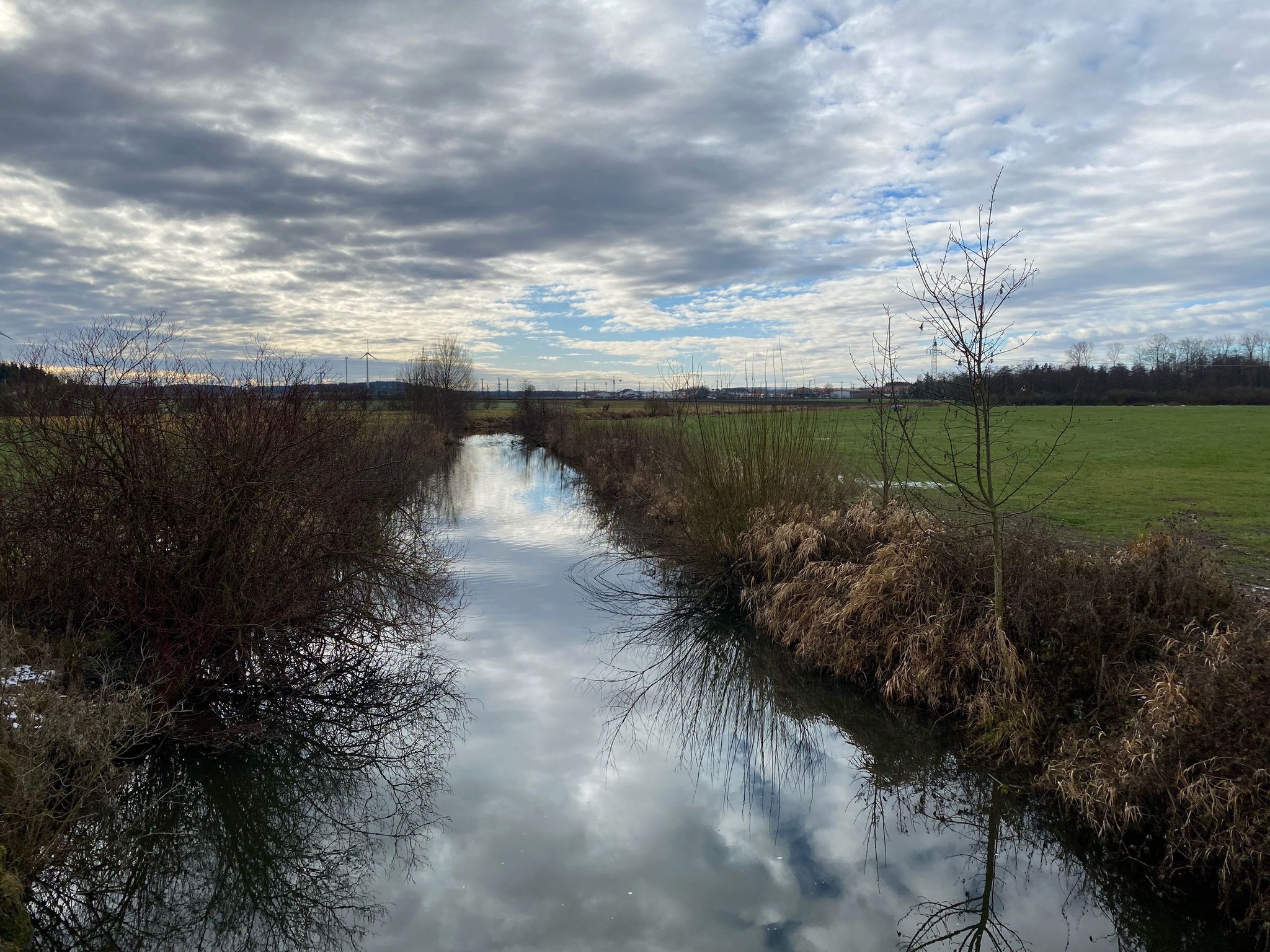 Kleiner Bach auf dem Weg nach Mammendorf
