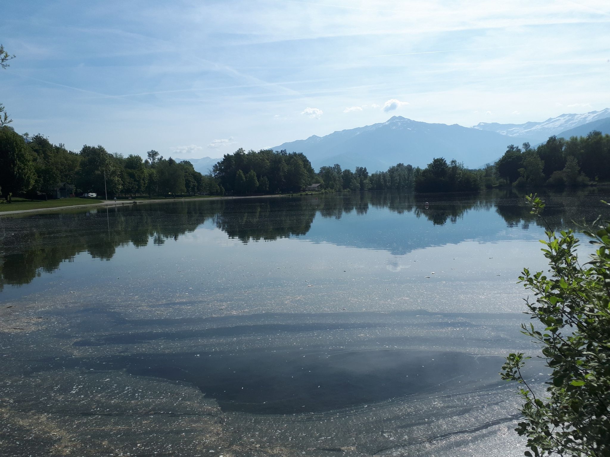lac de Carroube , ST Pierre d'Abigny