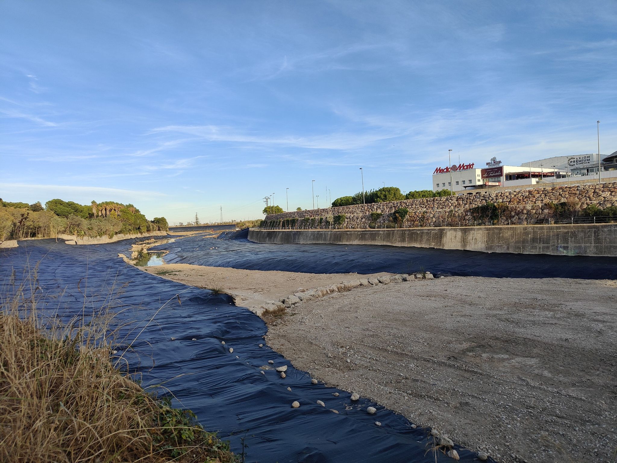 Flussbett ohne Fluss
