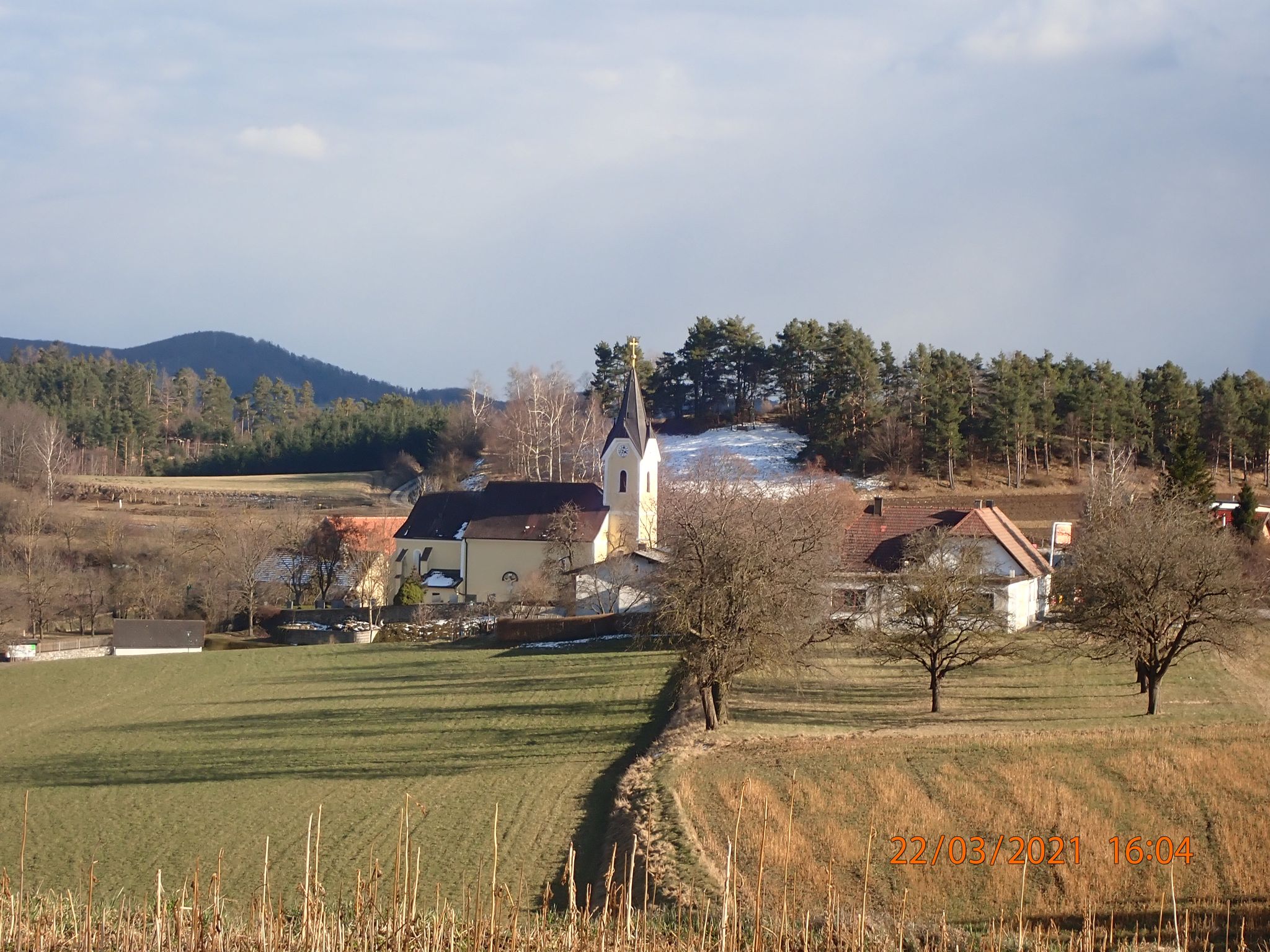 Loiwein in kurzer Sonneninsel
