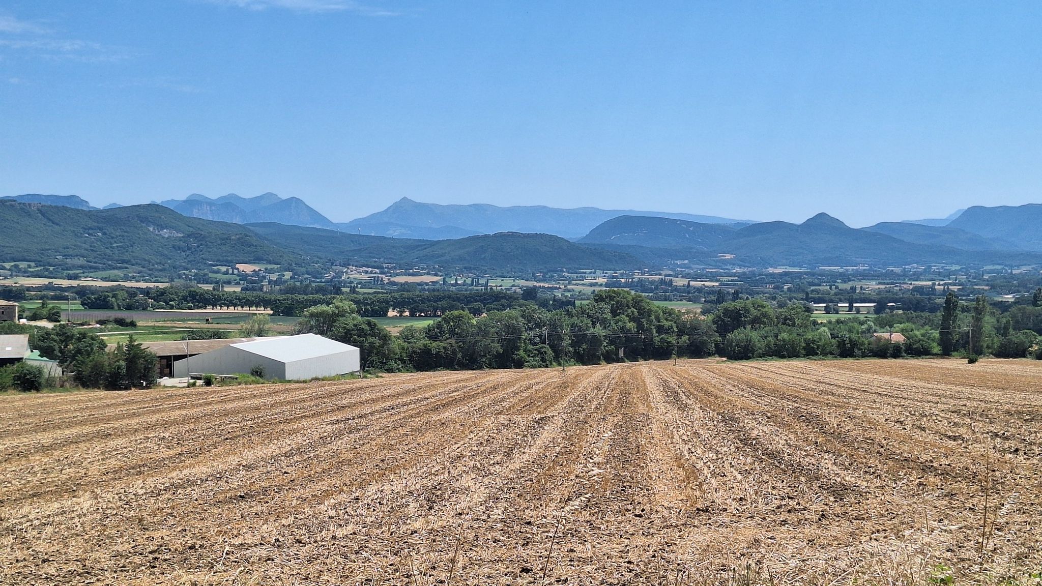 Paysage Drômois, aux alentours de La Roche-sur-Grane.