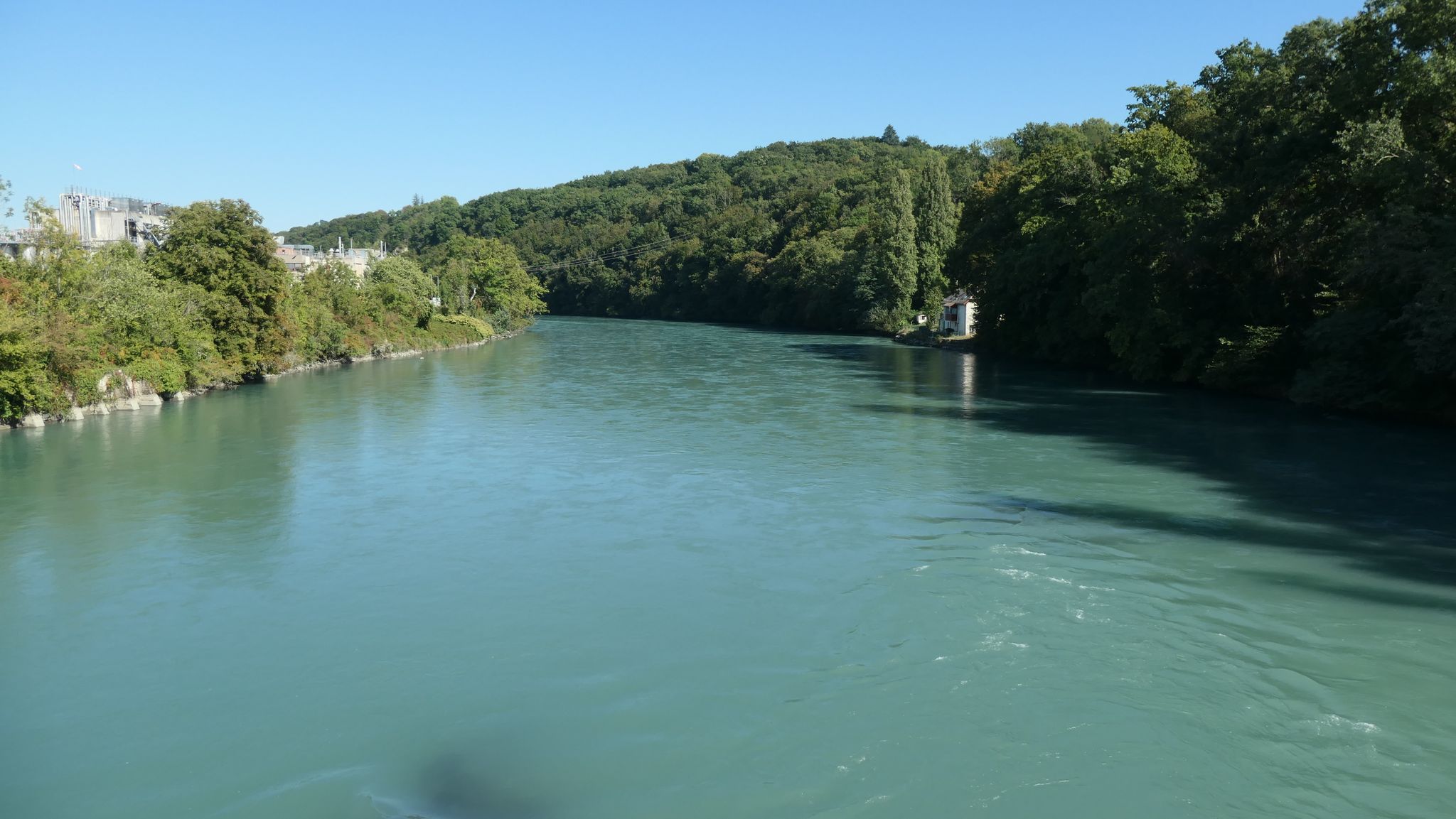 Am westlichsten Punkt der Rundfahrt, kurz bevor die Rhone die Schweiz verlässt.