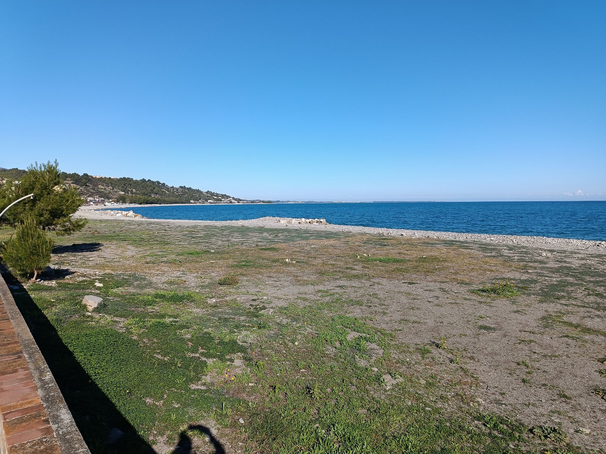 la Puglia laggiù è quasi un miraggio